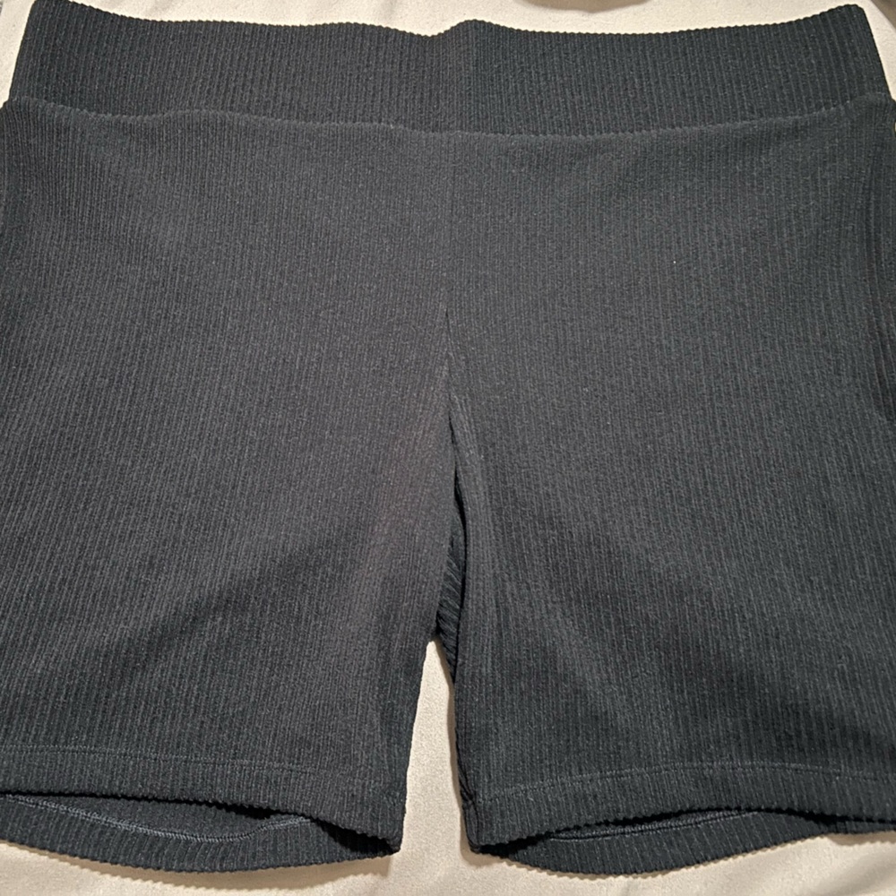 Black Ribbed Bottoms - Picture 6 of 7